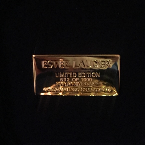 Estee Lauder collectors compact - Picture 2 of 5